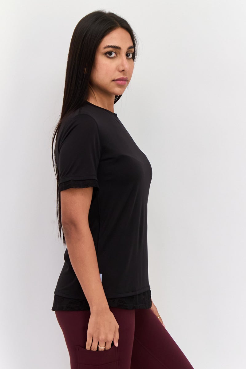 PUMA تي شيرت تدريب قصير الأكمام للنساء، أسود - Image 2